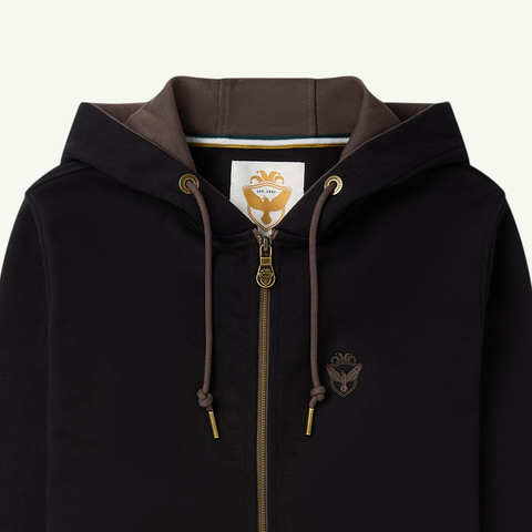 Crafted from 100% heavy cotton, 510 g/sqm